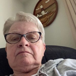 Meet your Posher, Deirdri